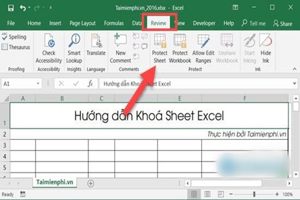 Làm cách nào để ẩn các cột không phải để chỉnh sửa trong Excel?