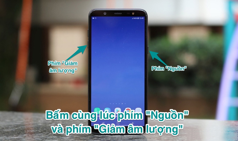 Chụp màn hình Samsung J8 bằng phím cứng