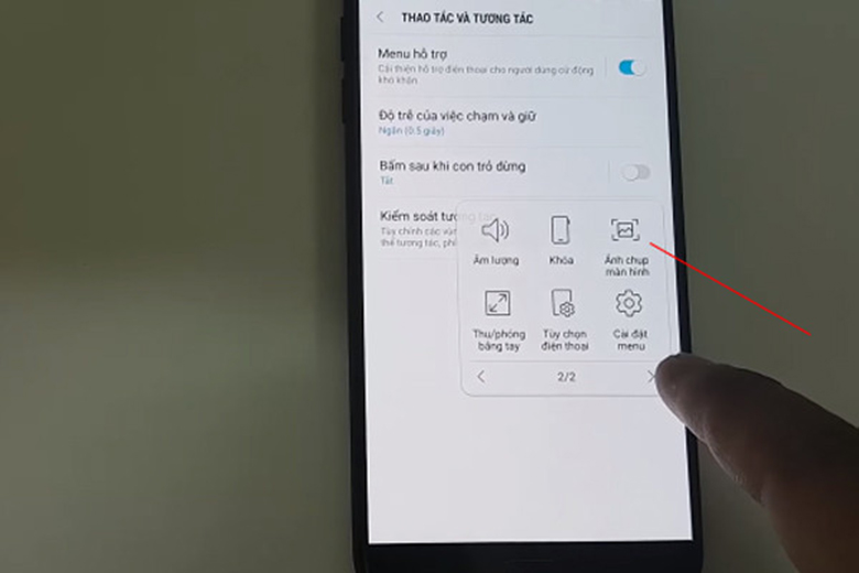 Đặt menu hỗ trợ cách chụp màn hình Samsung J8