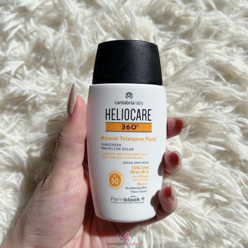 Review kem chống nắng Heliocare 360 Mineral Fluid
